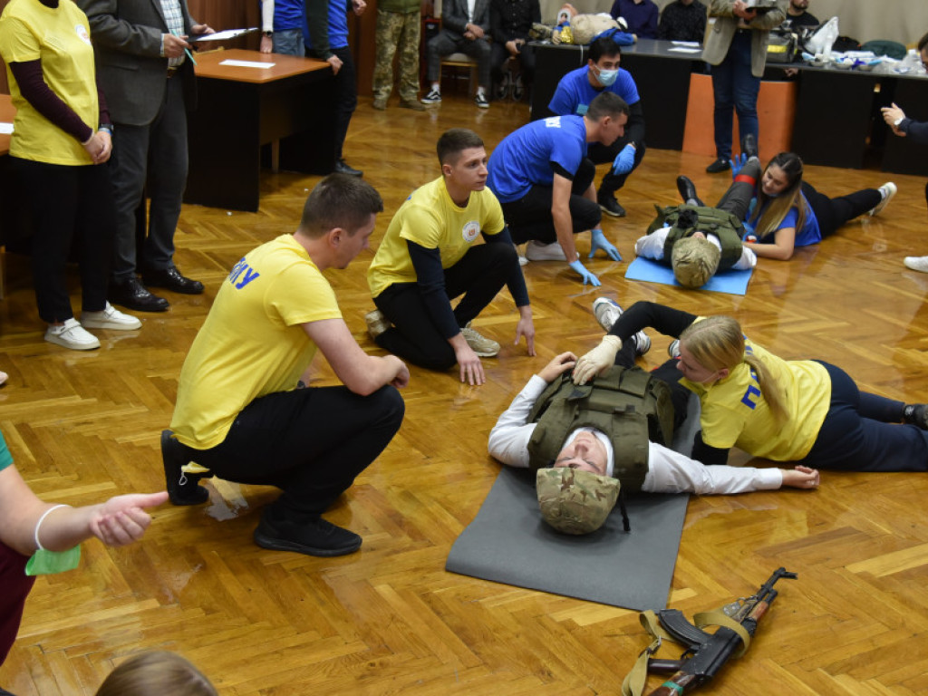 У Полтавському державному медичному університеті пройшов традиційний Регіональний благодійний медико-патріотичний конкурс