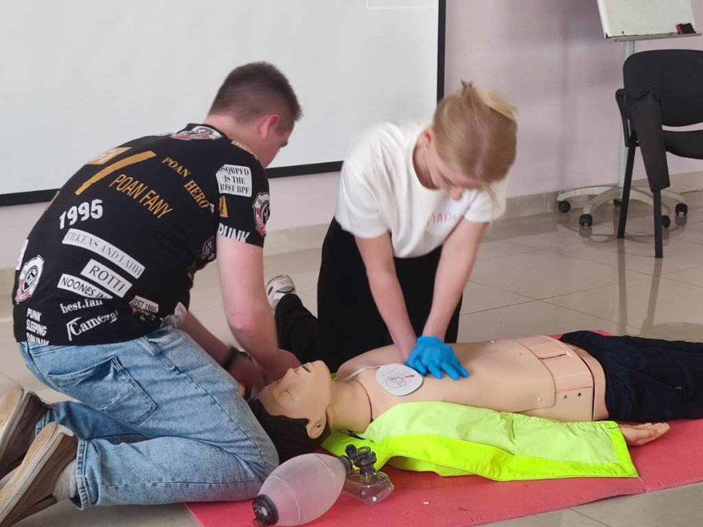 Відбувся тренінг з базових реанімаційних заходів / Training on basic resuscitation measures was held