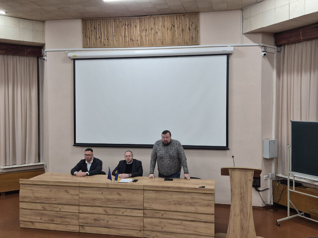 Майбутніх лікарів ПДМУ ознайомили з можливостями підготовки офіцерів запасу медичної служби