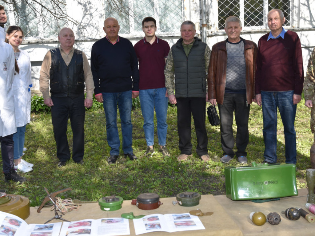 Майбутні офіцери запасу медичної служби на завершальному етапі навчання