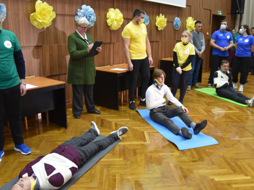 У Полтавському державному медичному університеті пройшов традиційний Регіональний благодійний медико-патріотичний конкурс